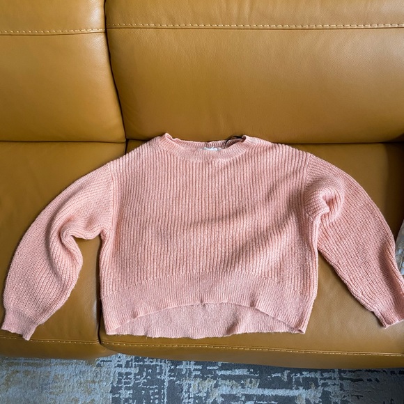 Salem - pink sweater - Picture 4 of 4